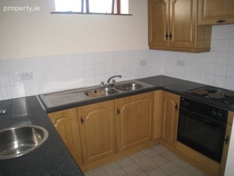 4 Wolfe Tone Court, Edgeworthstown, Co. Longford - Image 4