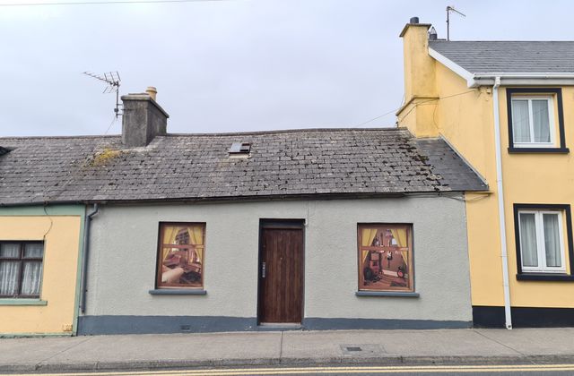 Flag Road, Miltown Malbay, Co. Clare - Click to view photos
