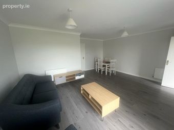 47 The Square, Riverbank, Drogheda, Co. Louth - Image 2