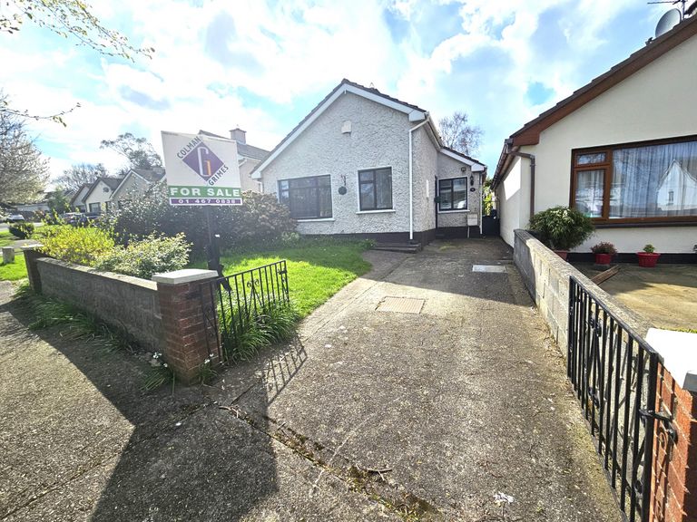 9 Sycamore Drive, Kingswood, Tallaght, Dublin 24 - Click to view photos