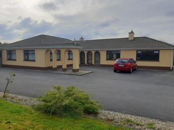 Bellacagher Lodge, Bellacagher, Ballintubber, Co. Roscommon