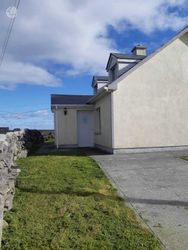 Baile An Chaisleain, Inisheer, Co. Galway - House to Rent