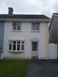 105 Castlelawn Heights, Headford Road, Galway City, Co. Galway - Semi-detached house