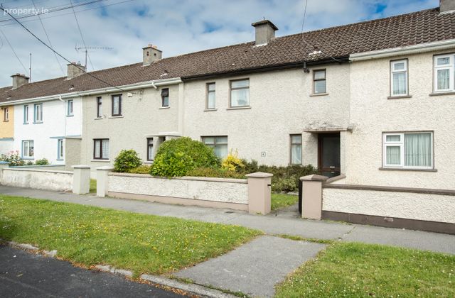 74 Ginnell Terrace, Mullingar, Co. Westmeath - Click to view photos