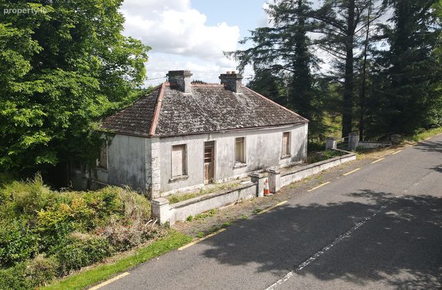 Gowel, Charlestown, Co. Mayo - Click to view photos