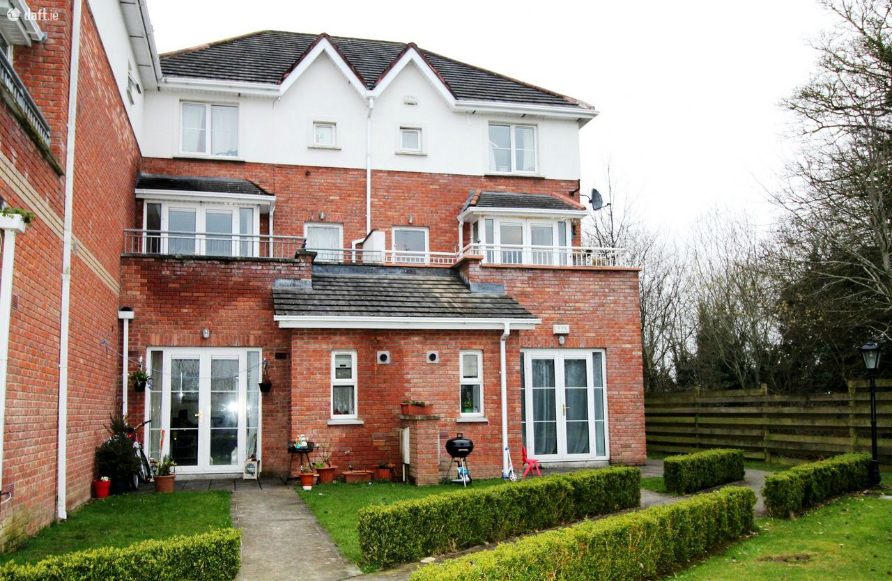 Horan Estates - Summerseat Court, Clonee, Dublin 15