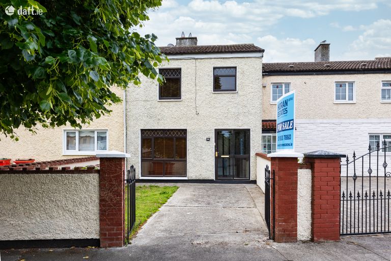 396 Coultry Road, Santry Avenue, Santry, Dublin 9 - Click to view photos