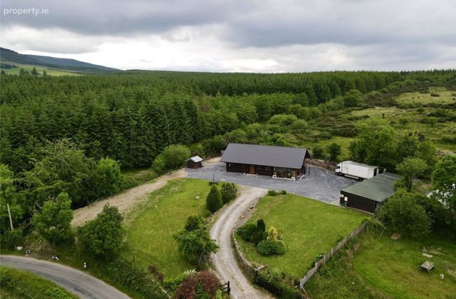 The Wooden Lodge, Coolagortboy, Cappoquin, Co. Waterford - Click to view photos