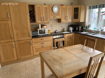 15 The Mews, Millersbrook, Nenagh, Co. Tipperary - Image 3