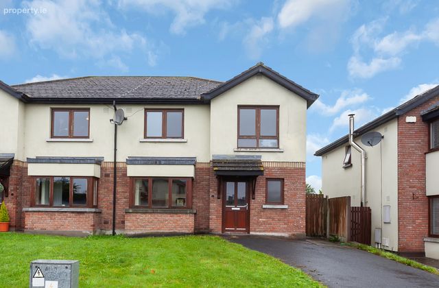 17 Russell Close, Gracefield Manor, Ballylynan, Co. Laois, Athy, Co. Kildare - Click to view photos