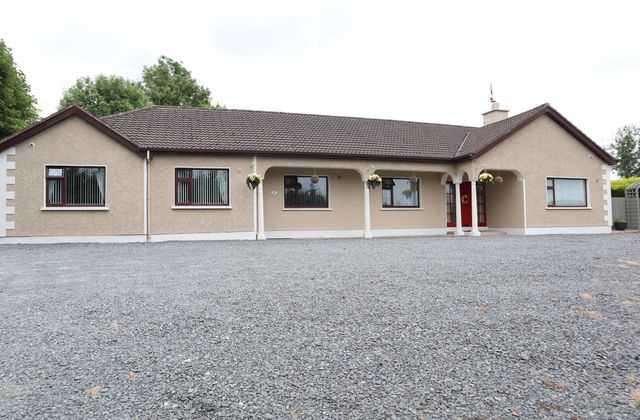 Braeview House, Braeview House, Tonyellida, Carrickmacross, Co. Monaghan - Click to view photos
