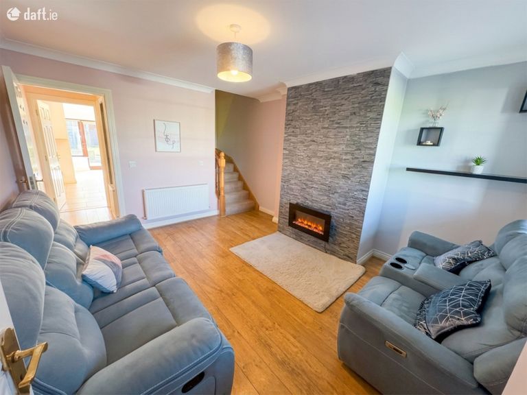 9 Coney Green, Coneyboro, Athy, Co. Kildare - Click to view photos