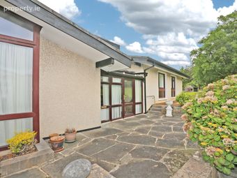 16 Tullyglass Hill, Shannon, Co. Clare - Image 3