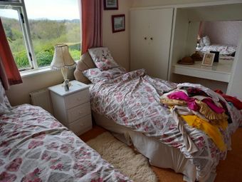 House share at Old Golf Course Road, Donegal Town, Co. Donegal