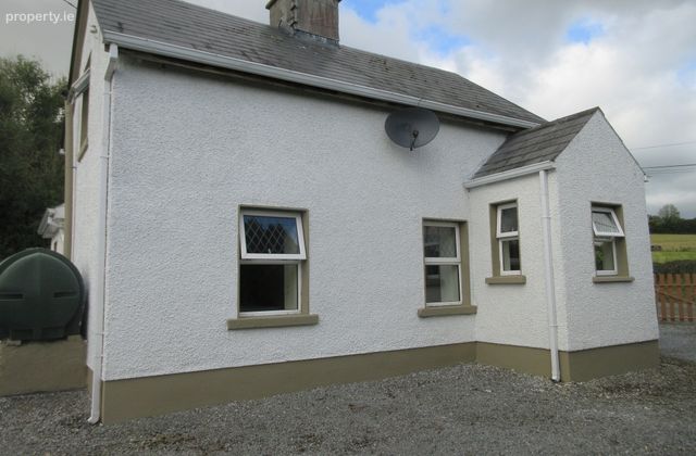 Moate, Moate, Co. Westmeath - Click to view photos
