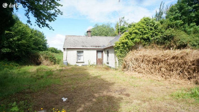 Kellystown, Grangebellew, Dunleer, Dunleer, Co. Louth - Click to view photos