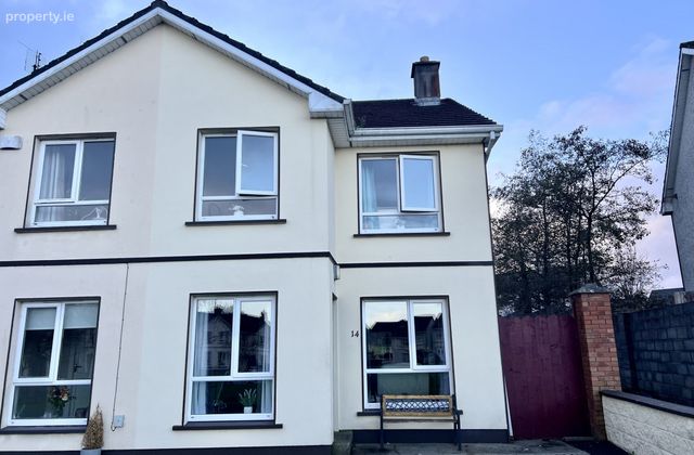 14 Woodville, Newport Road, Castlebar, Co. Mayo - Click to view photos