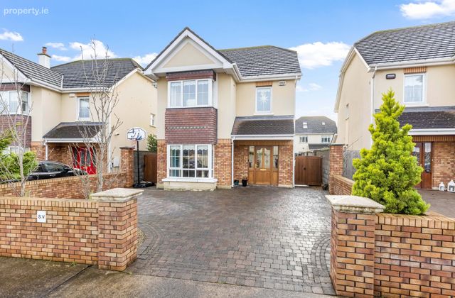 11 Knightsbrook Park, Dublin Road, Trim, Co. Meath - Click to view photos