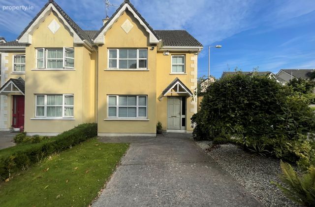 15 Chandlers View, Rushbrooke Links, Cobh, Co. Cork - Click to view photos