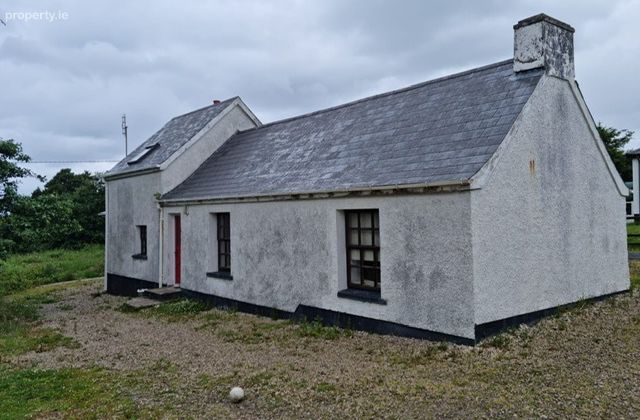 Middletown, Derrybeg, Co. Donegal - Click to view photos