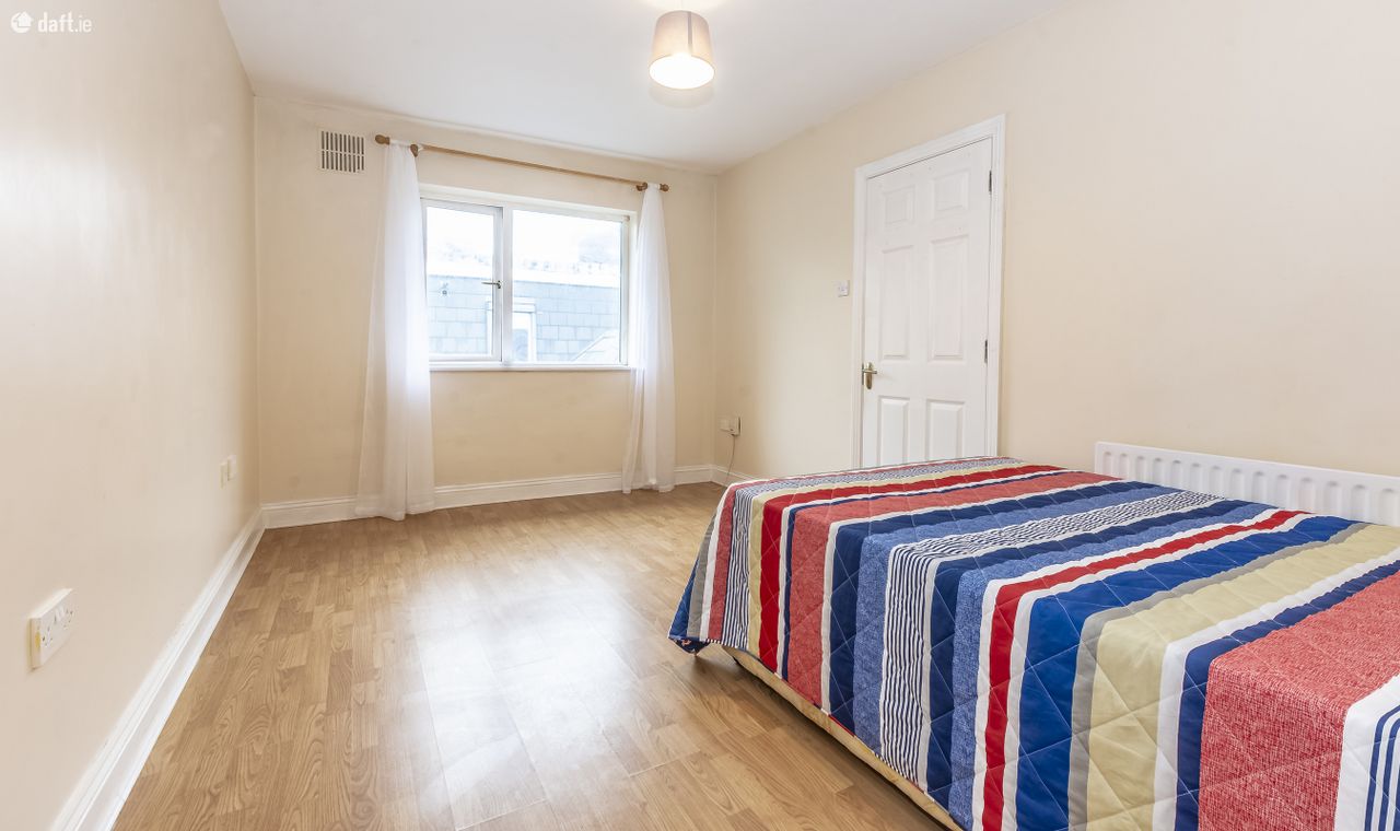 Flat 4, 32-34 Stephen Street, Waterford City, Co. Waterford