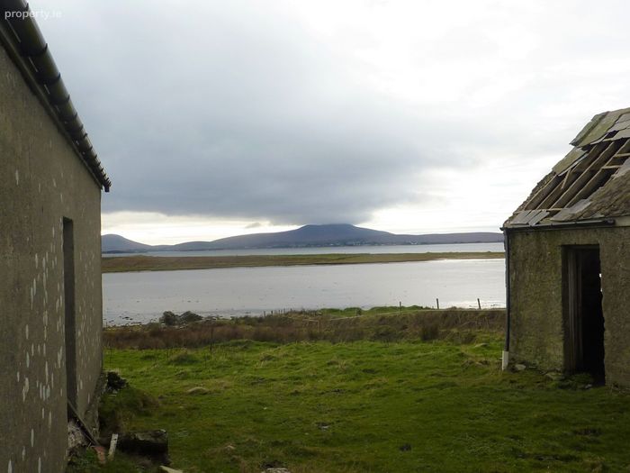 2 Coastal Cottages With 18.94 Acres, Dooriel, Ballycroy, Westport, Co