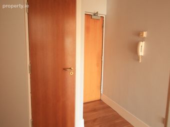Apartment 10, Russell Court, Monaghan, Co. Monaghan - Image 2