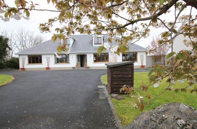 Mannin, Ardrahan, Co. Galway - Click to view photos