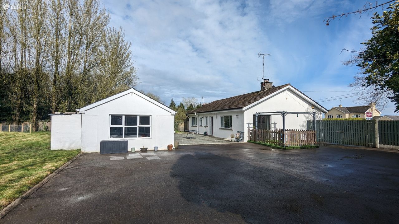 White House, Mount Alexander, Gorey, Co. Wexford Warren Estates