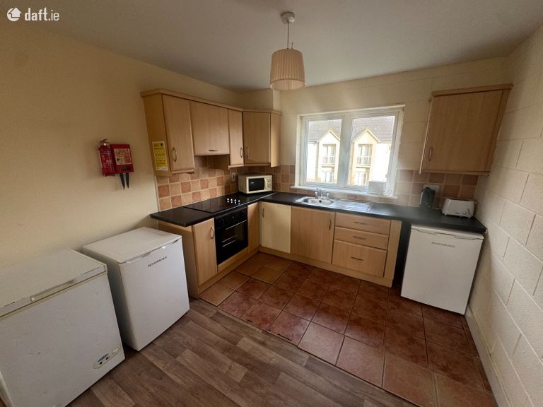 Cratloe Wood Student Village, Caherdavin, Co. Limerick - Click to view photos