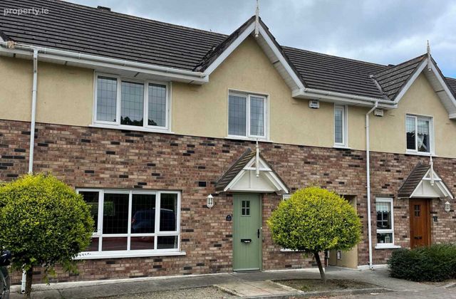132 Heather Hill Court, Graiguecullen, Carlow Town, Co. Carlow - Click to view photos