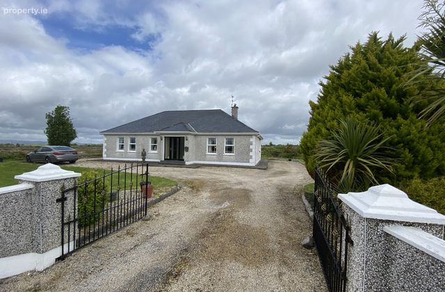 Barnacahoge, Swinford, Co. Mayo - Click to view photos