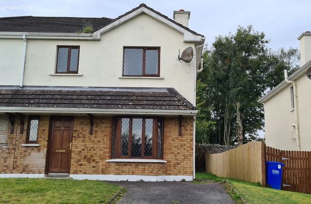 20 Oaklands Manor, Summerhill, Carrick-on-Shannon, Co. Leitrim - Click to view photos