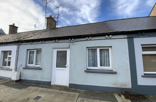 5 Saint Alphonsus Road, Dundalk, Co. Louth - Click to view photos
