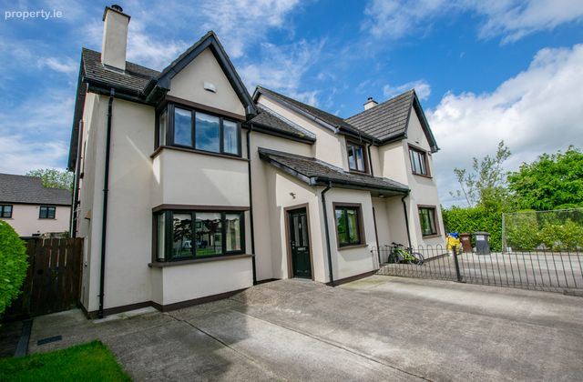 12 Stoneyford Park, Delvin, Co. Westmeath - Click to view photos