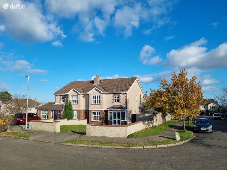 52 Marlton Demesne, Wicklow Town, Co. Wicklow - Click to view photos