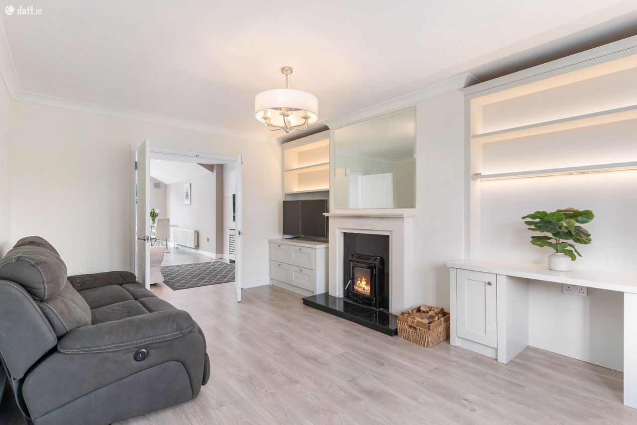 24 Cloister Grove,Blackrock,Co. Dublin, Blackrock, Co. Dublin