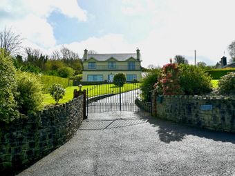 Hillside,Carrigeen,Birdhill,Co. Tipperary, Birdhill, Co. Tipperary - Detached house