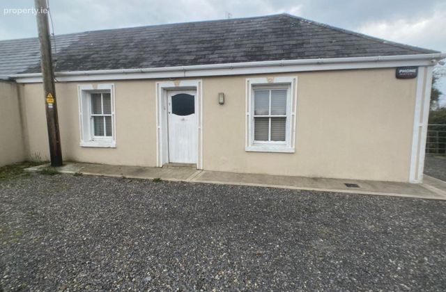 Churcheen, 7 Devlis Cottages, Ballyhaunis, Co. Mayo - Click to view photos