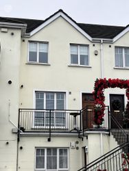 34 Holywell Way, Swords, Co. Dublin - House to Rent