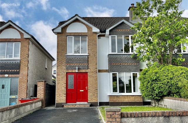 51 Liosm&oacute;r, Cappagh Road, Barna, Co. Galway - Click to view photos