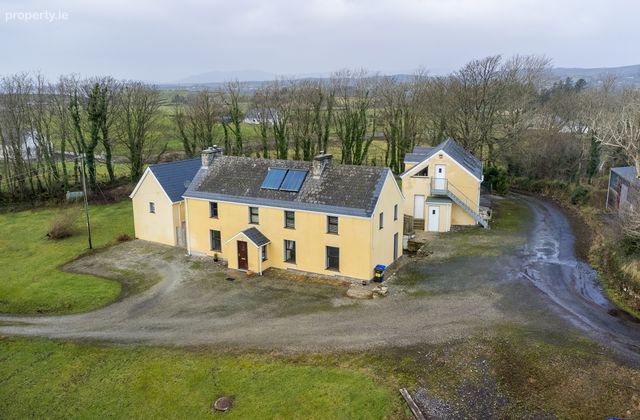Drumconnor House, Drumconnor, Mountcharles, Co. Donegal - Click to view photos