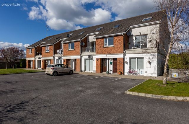 4 Fortune Court, Fortune Way, Ratoath, Co. Meath - Click to view photos