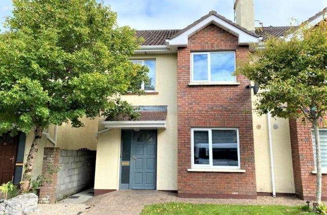 27 An Mhainistir, Lakeview, Claregalway, Co. Galway - Click to view photos