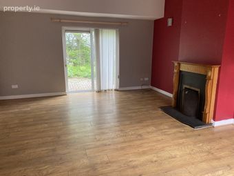 32 The Village, Bettystown, Co. Meath - Image 3
