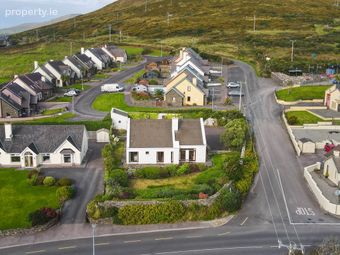 High Road, Ballinaboula, Dingle, Co. Kerry - Image 4