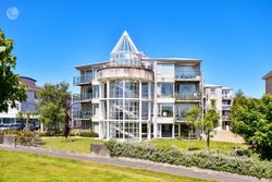 11 Arasain Na Mara, Grattan Road, Galway City, Co. Galway - Apartment For Sale