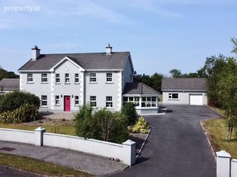 7 Roemore Village, Breaffy, Castlebar, Co. Mayo - Image 2
