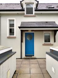 Front apartment door