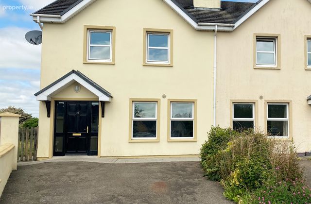 25 The Avenue, Cahereen Heights, Castleisland, Co. Kerry - Click to view photos